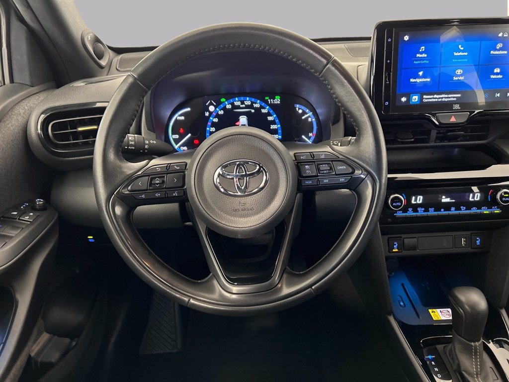 https://cdn-sm.caraffinity.it/images/vehicles/4721281/8/large