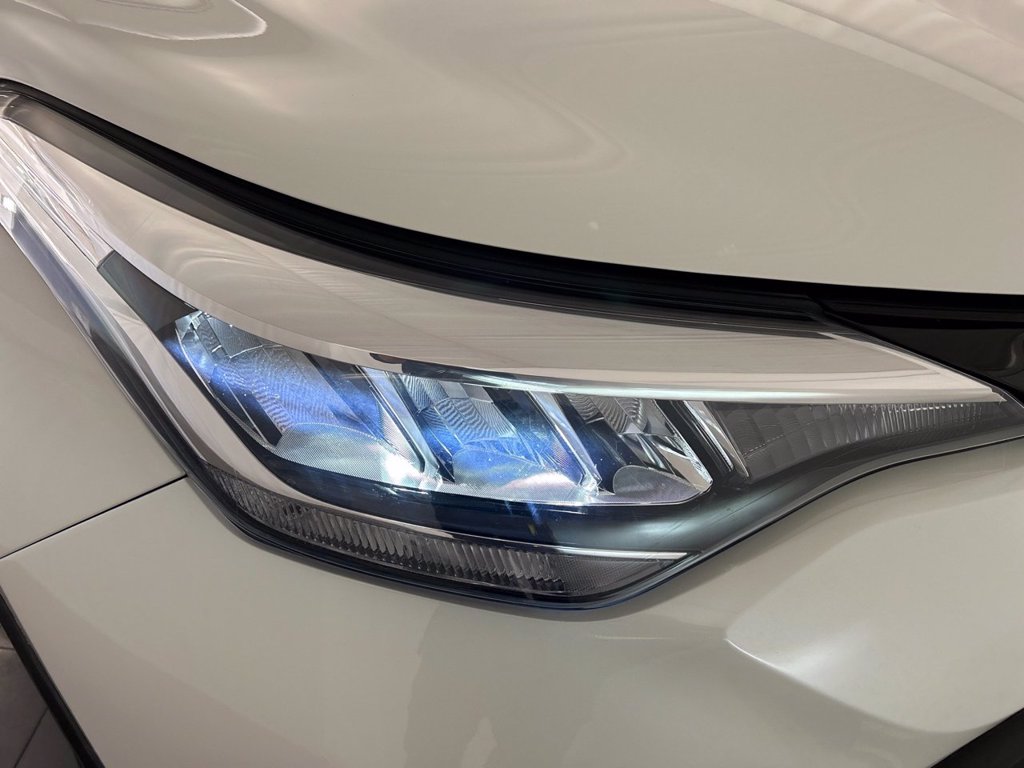 https://cdn-sm.caraffinity.it/images/vehicles/4721284/5/large
