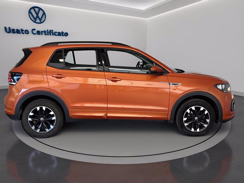 https://cdn-sm.caraffinity.it/images/vehicles/4722173/2/large