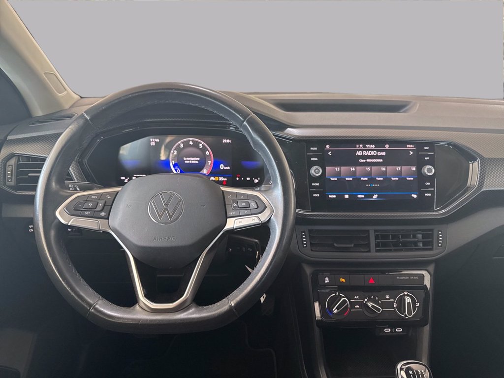 https://cdn-sm.caraffinity.it/images/vehicles/4723644/7/large