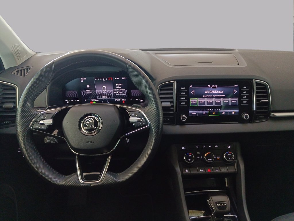 https://cdn-sm.caraffinity.it/images/vehicles/4723646/7/large
