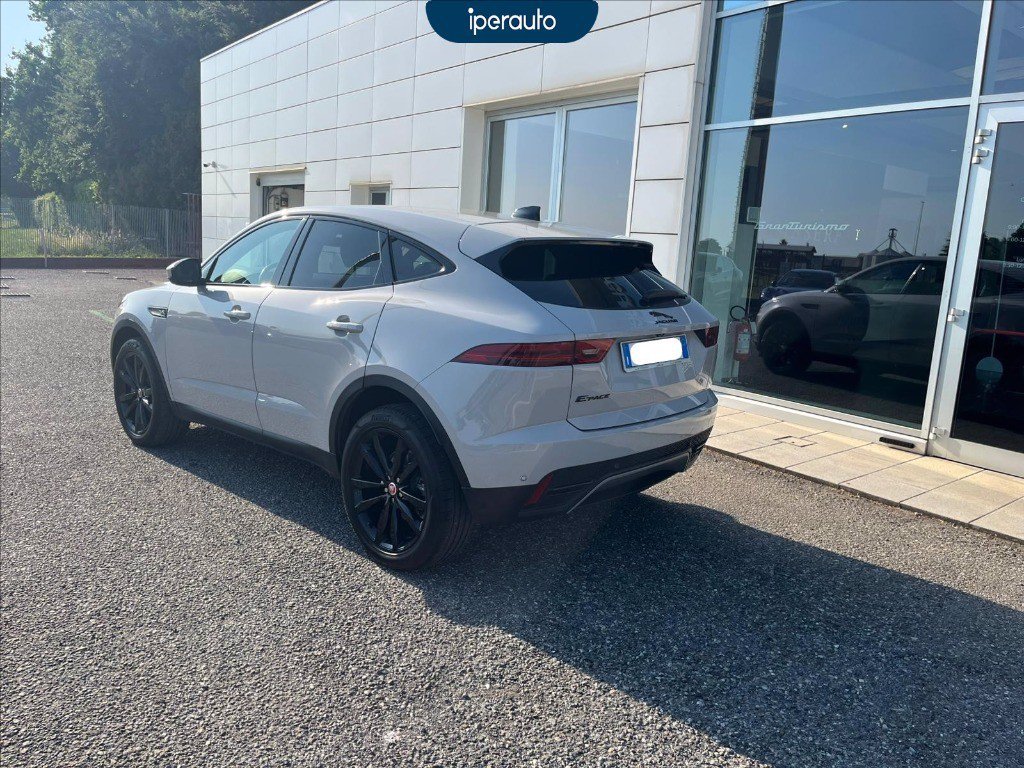 https://cdn-sm.caraffinity.it/images/vehicles/4725224/4/large