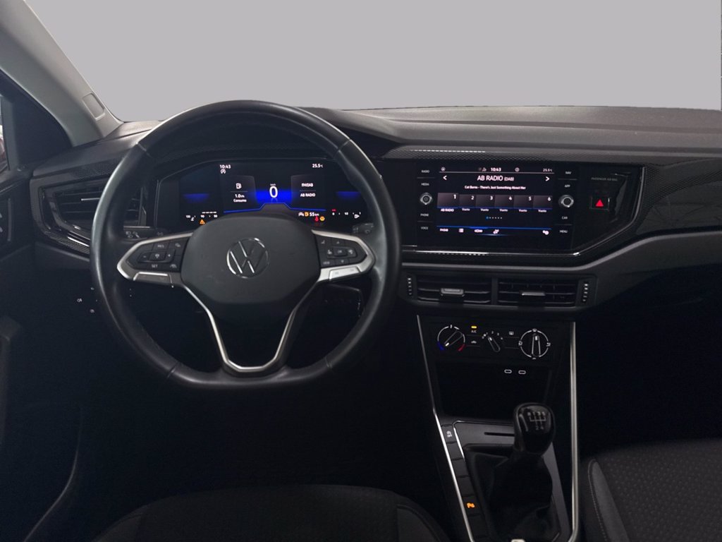 https://cdn-sm.caraffinity.it/images/vehicles/4726762/7/large