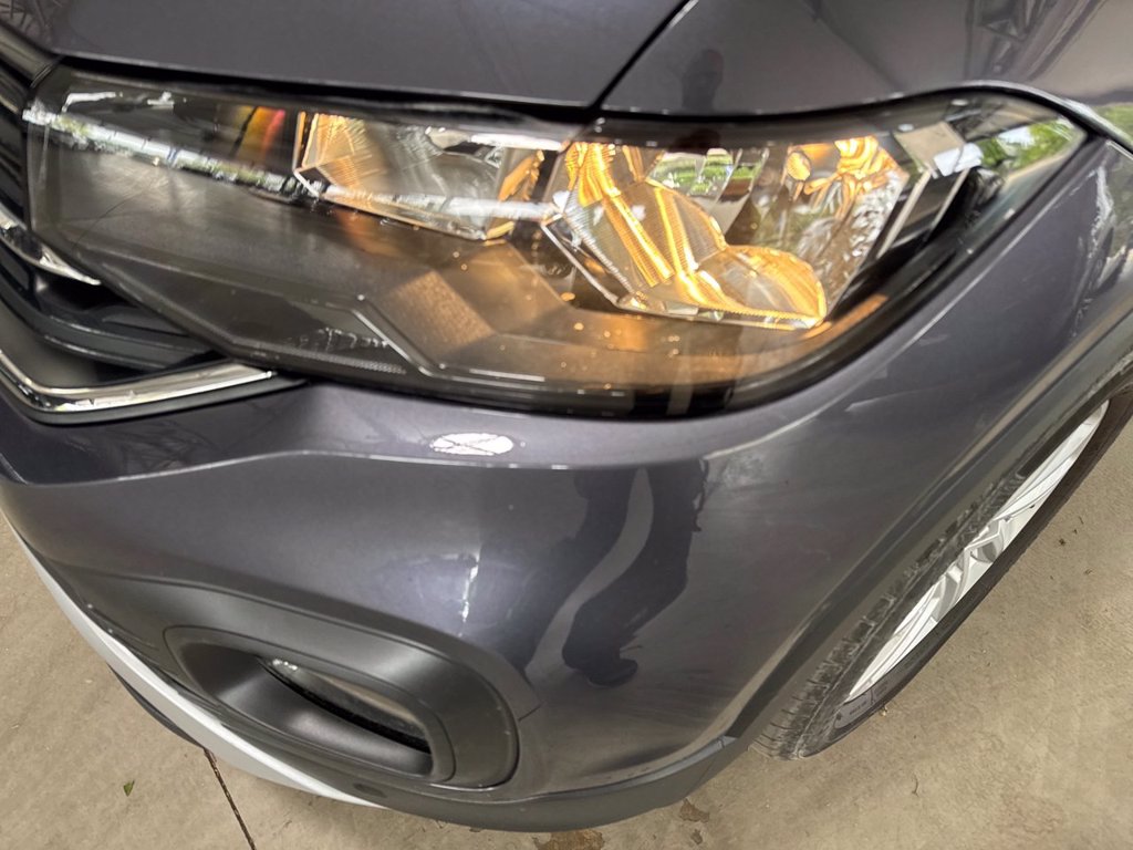 https://cdn-sm.caraffinity.it/images/vehicles/4726773/5/large