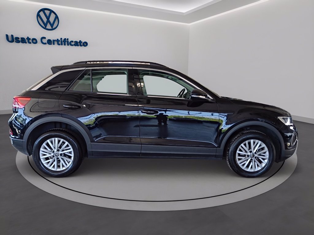 https://cdn-sm.caraffinity.it/images/vehicles/4726777/2/large