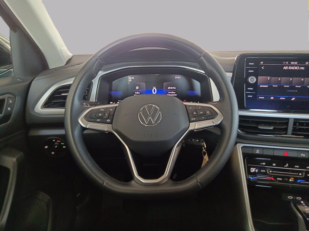 https://cdn-sm.caraffinity.it/images/vehicles/4726777/7/large
