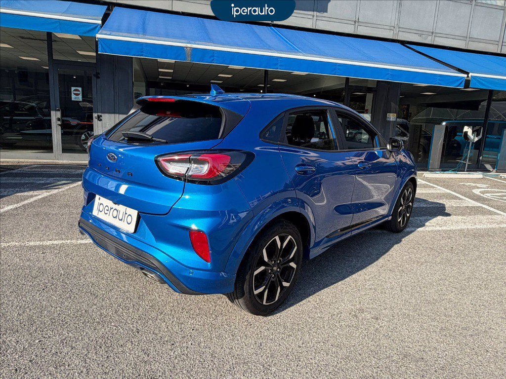 https://cdn-sm.caraffinity.it/images/vehicles/4727092/4/large