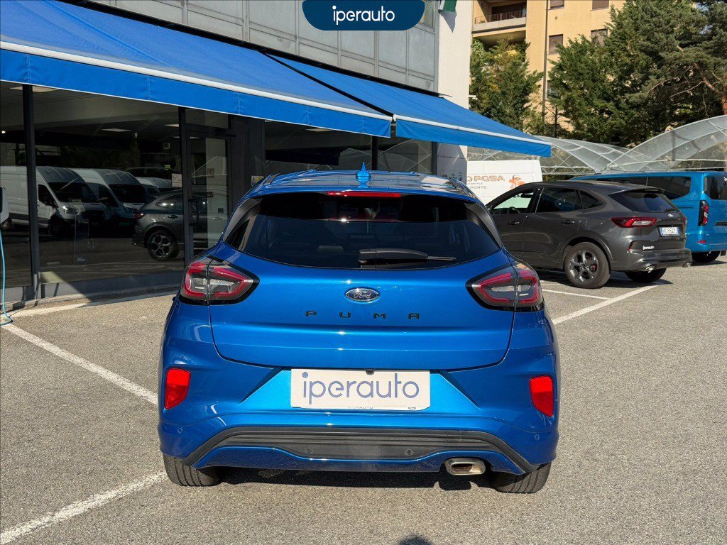 https://cdn-sm.caraffinity.it/images/vehicles/4727092/5/large