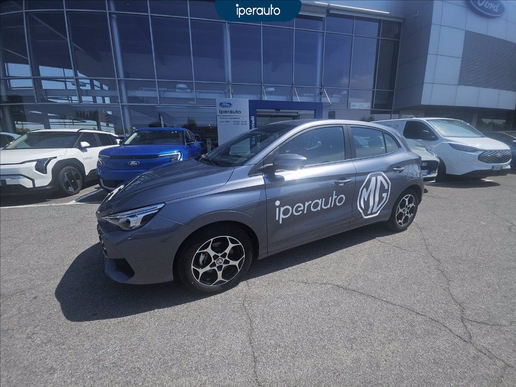 https://cdn-sm.caraffinity.it/images/vehicles/4727095/0/large?format=jpeg
