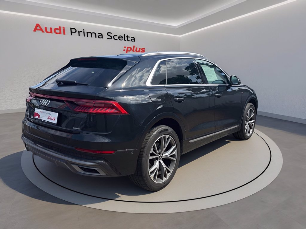https://cdn-sm.caraffinity.it/images/vehicles/4730828/2/large