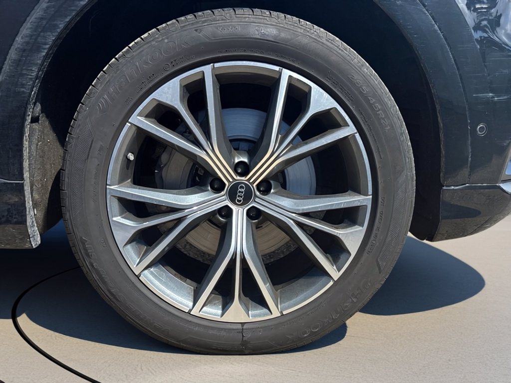 https://cdn-sm.caraffinity.it/images/vehicles/4730828/5/large