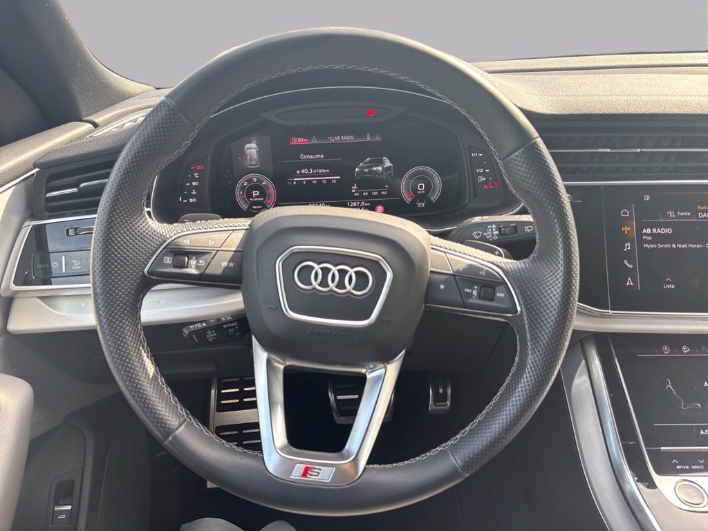 https://cdn-sm.caraffinity.it/images/vehicles/4730828/7/large