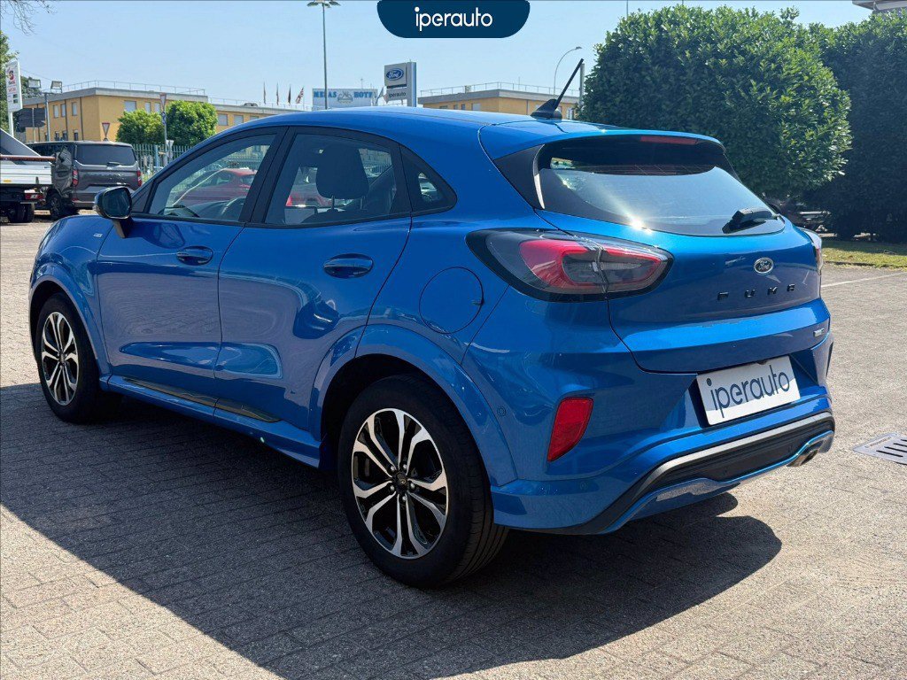 https://cdn-sm.caraffinity.it/images/vehicles/4731152/6/large