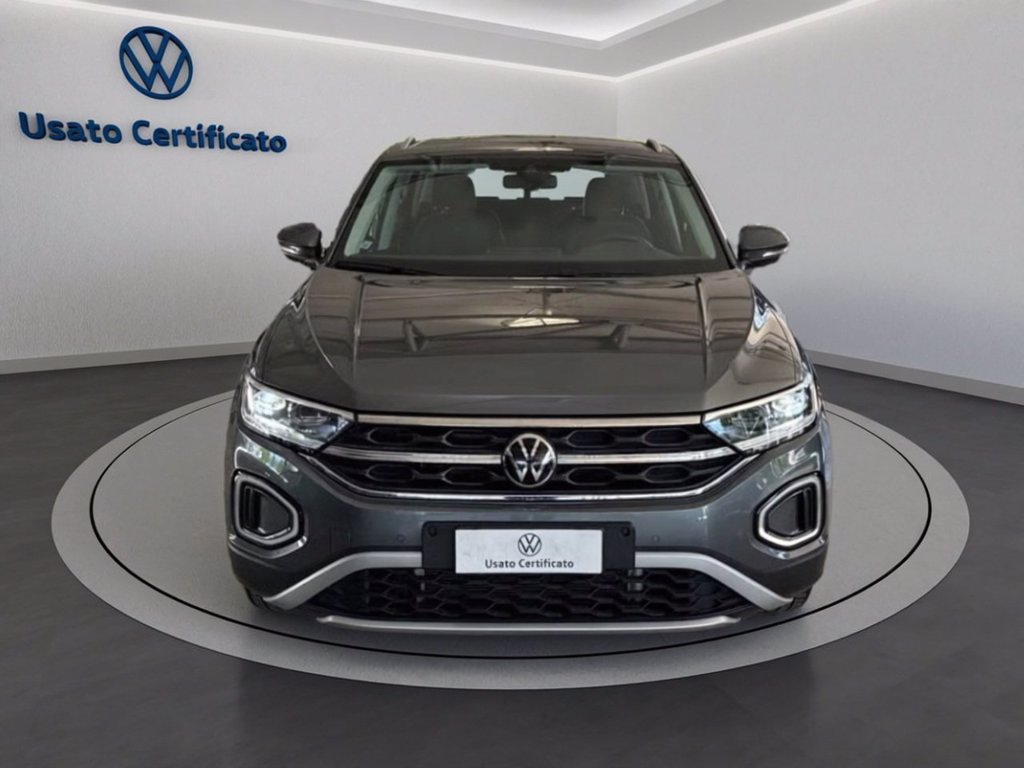 https://cdn-sm.caraffinity.it/images/vehicles/4731973/1/large