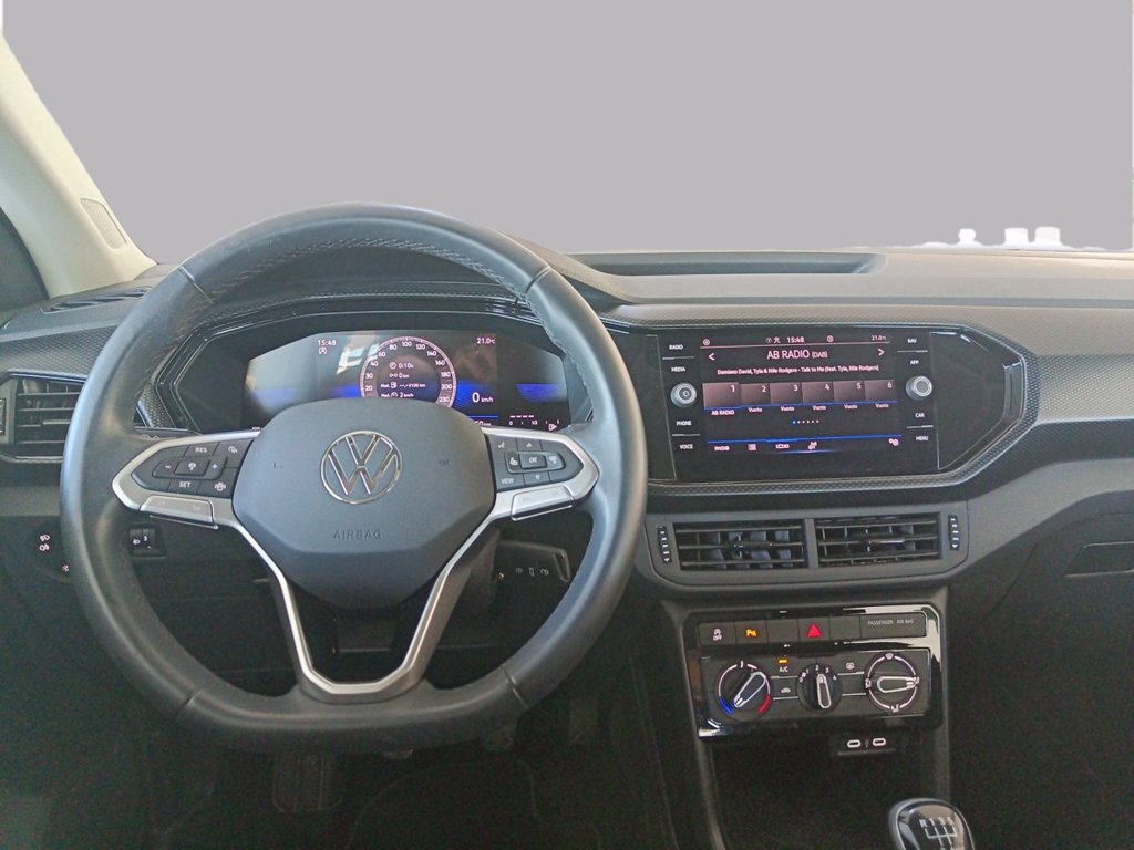 https://cdn-sm.caraffinity.it/images/vehicles/4732825/7/large