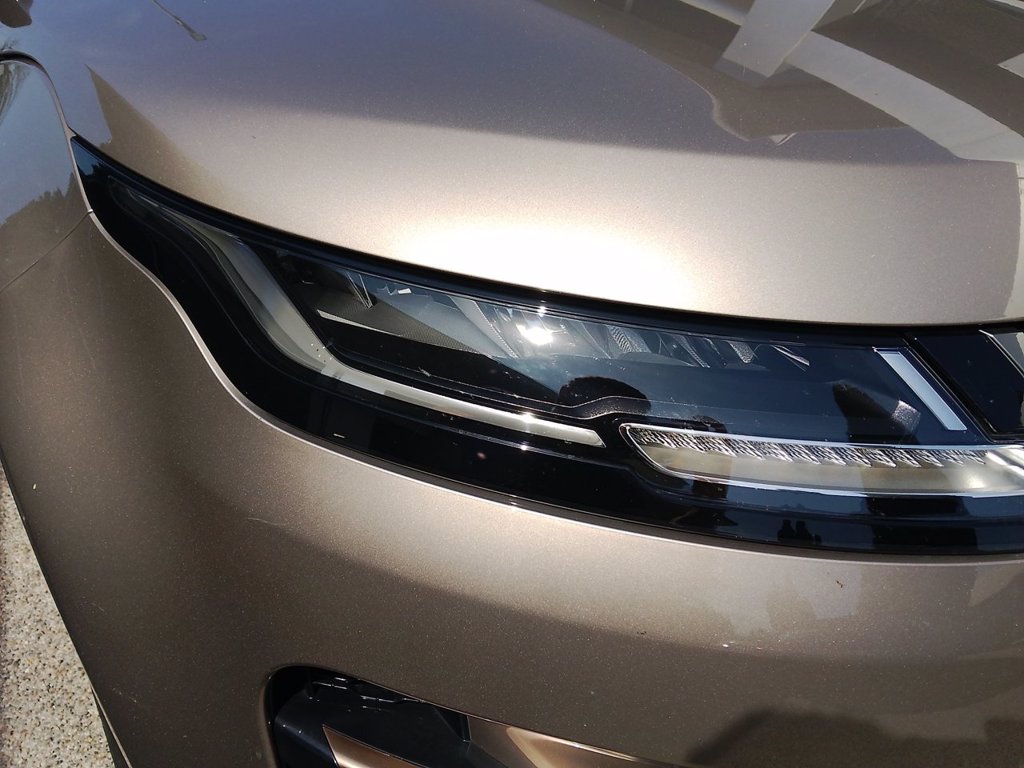 https://cdn-sm.caraffinity.it/images/vehicles/4734315/4/large