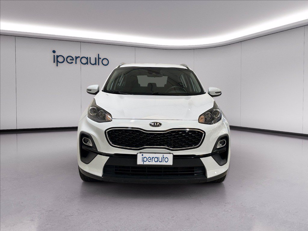 https://cdn-sm.caraffinity.it/images/vehicles/4734683/7/large