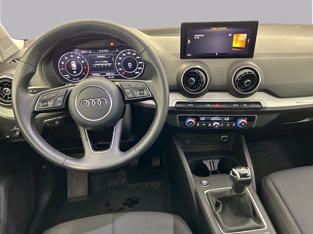 https://cdn-sm.caraffinity.it/images/vehicles/4735476/7/large