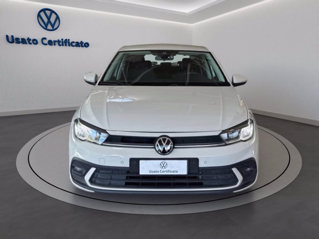 https://cdn-sm.caraffinity.it/images/vehicles/4736591/1/large