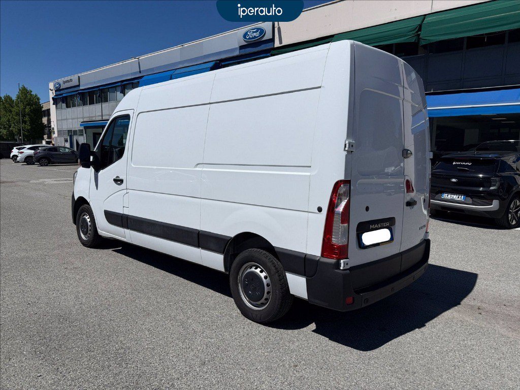 https://cdn-sm.caraffinity.it/images/vehicles/4738056/6/large