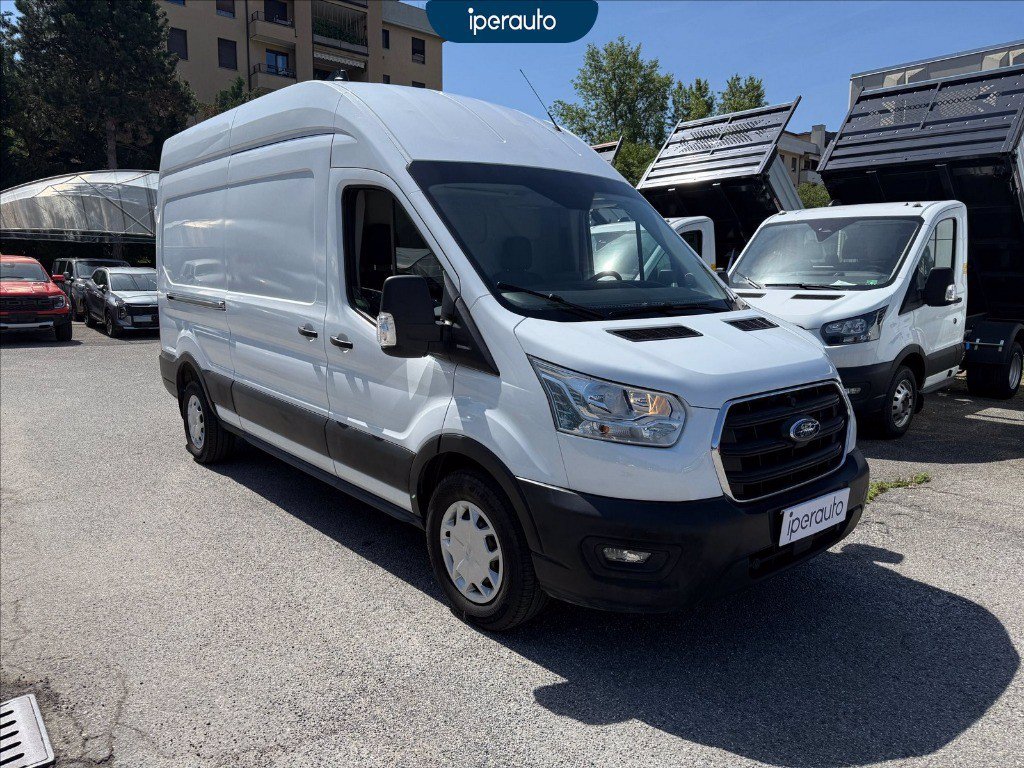 https://cdn-sm.caraffinity.it/images/vehicles/4738198/2/large
