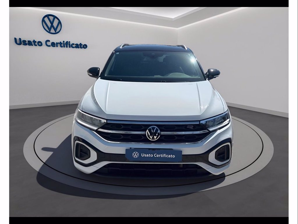https://cdn-sm.caraffinity.it/images/vehicles/4738254/1/large