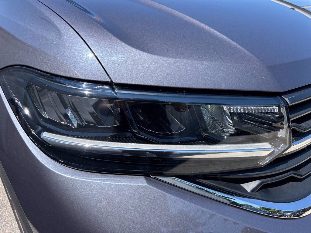 https://cdn-sm.caraffinity.it/images/vehicles/4742751/5/large