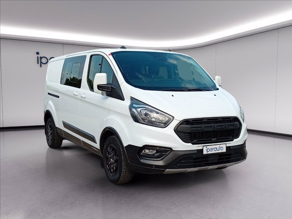https://cdn-sm.caraffinity.it/images/vehicles/4746423/6/large