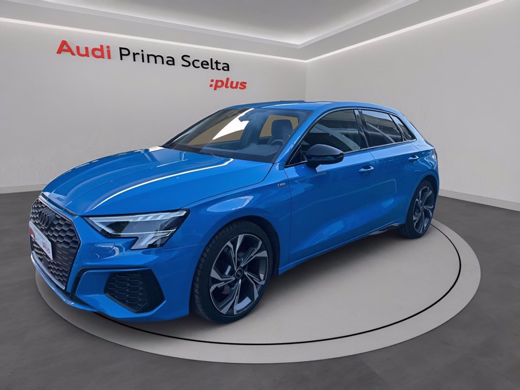 https://cdn-sm.caraffinity.it/images/vehicles/4746857/0/large?format=jpeg