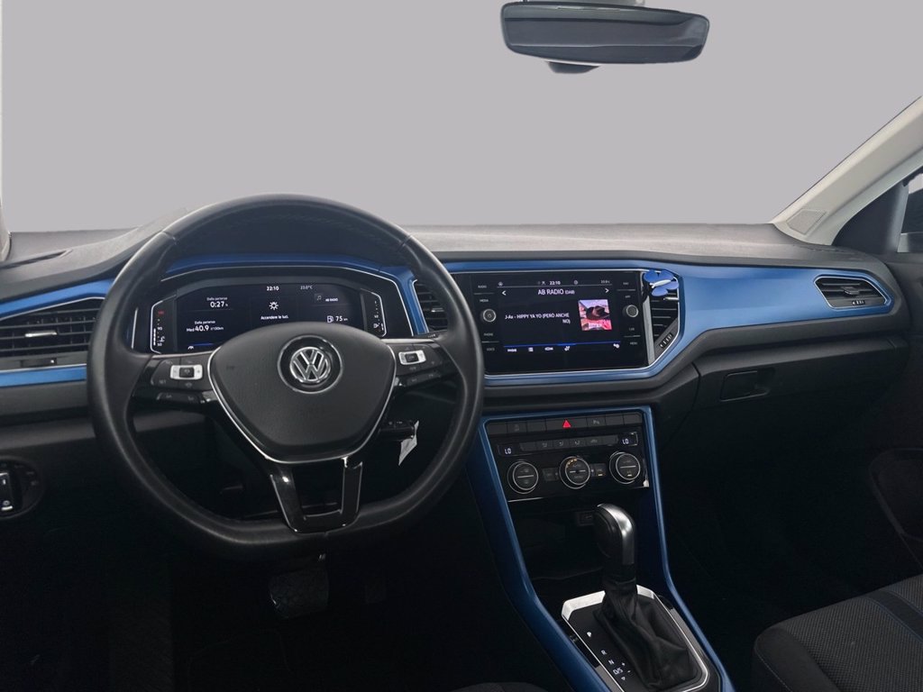 https://cdn-sm.caraffinity.it/images/vehicles/4747216/7/large