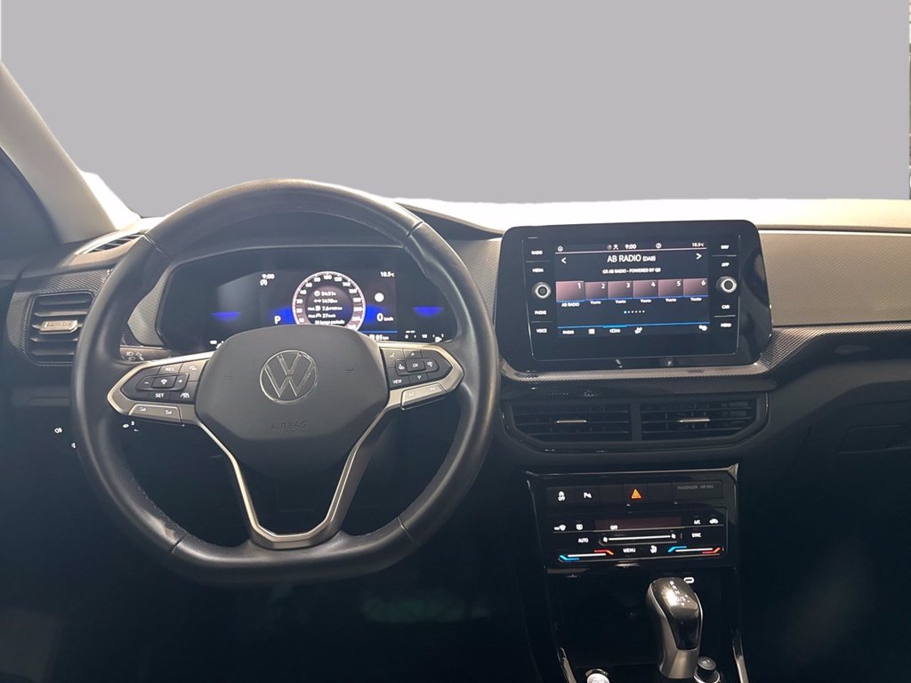 https://cdn-sm.caraffinity.it/images/vehicles/4748253/7/large