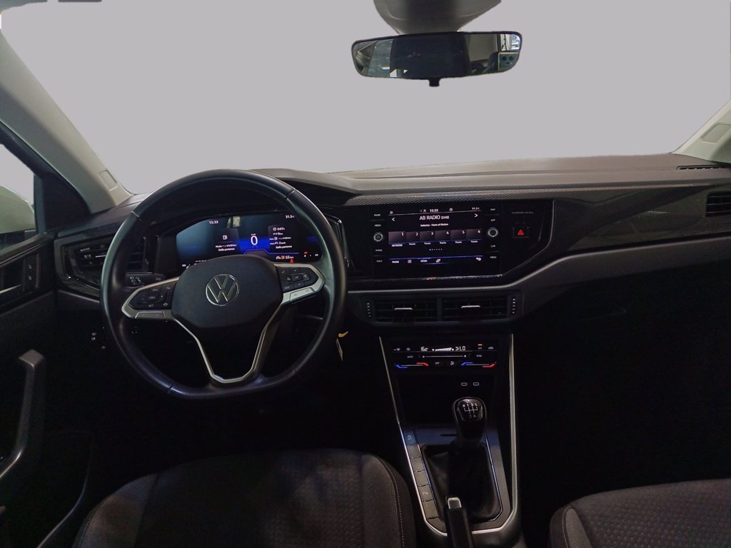 https://cdn-sm.caraffinity.it/images/vehicles/4748255/6/large