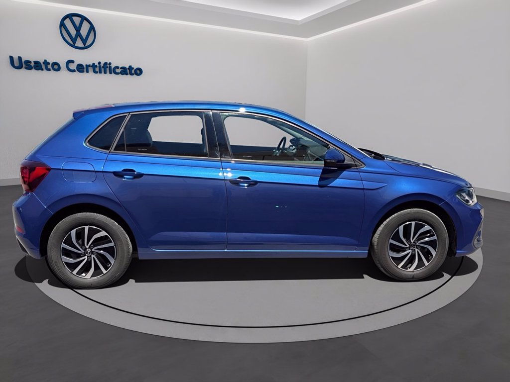 https://cdn-sm.caraffinity.it/images/vehicles/4749434/2/large