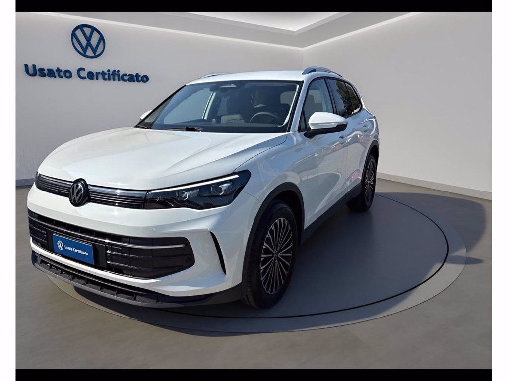 https://cdn-sm.caraffinity.it/images/vehicles/4749489/0/large?format=jpeg