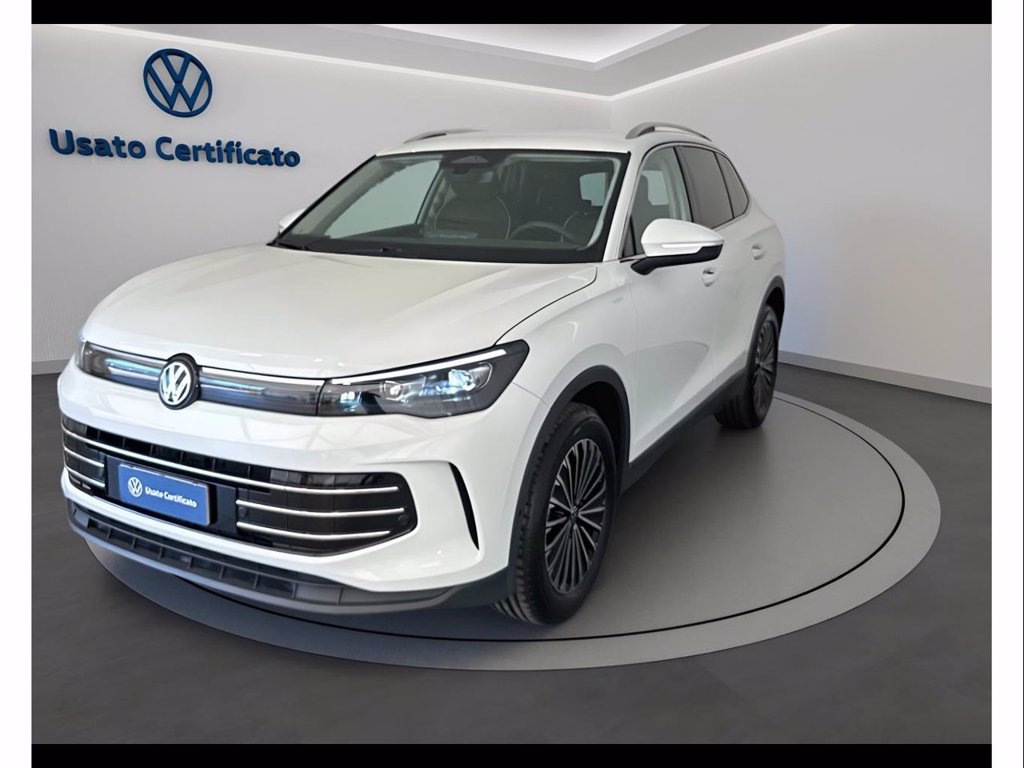 https://cdn-sm.caraffinity.it/images/vehicles/4749491/0/large?format=jpeg