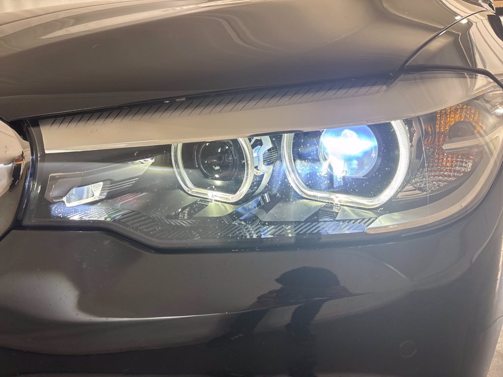 https://cdn-sm.caraffinity.it/images/vehicles/4749949/5/large