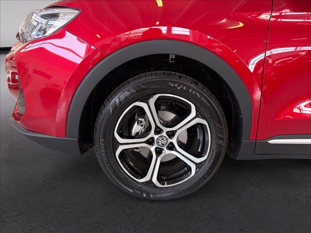 https://cdn-sm.caraffinity.it/images/vehicles/4751067/8/large