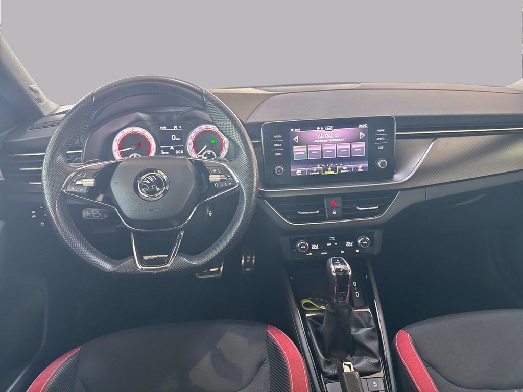 https://cdn-sm.caraffinity.it/images/vehicles/4751370/7/large