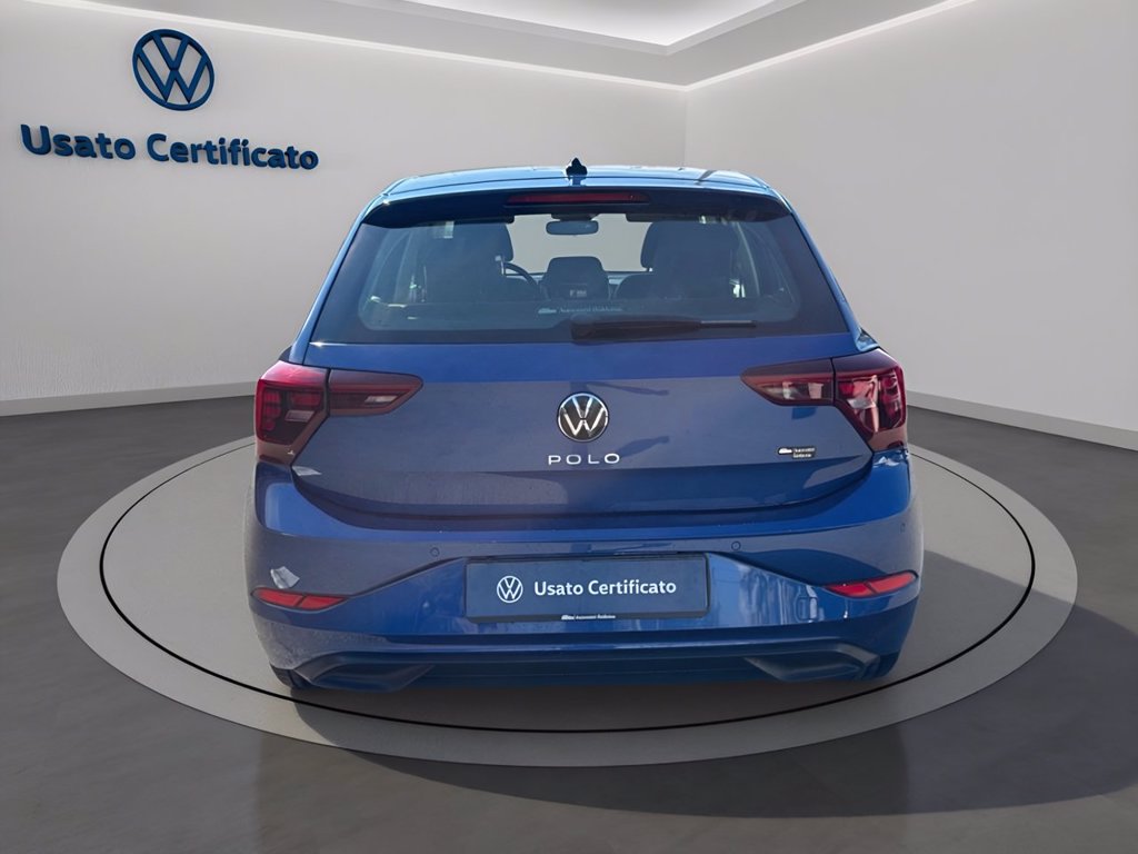 https://cdn-sm.caraffinity.it/images/vehicles/4751372/4/large