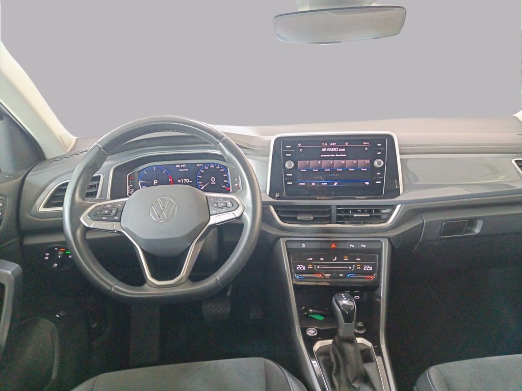 https://cdn-sm.caraffinity.it/images/vehicles/4751905/7/large