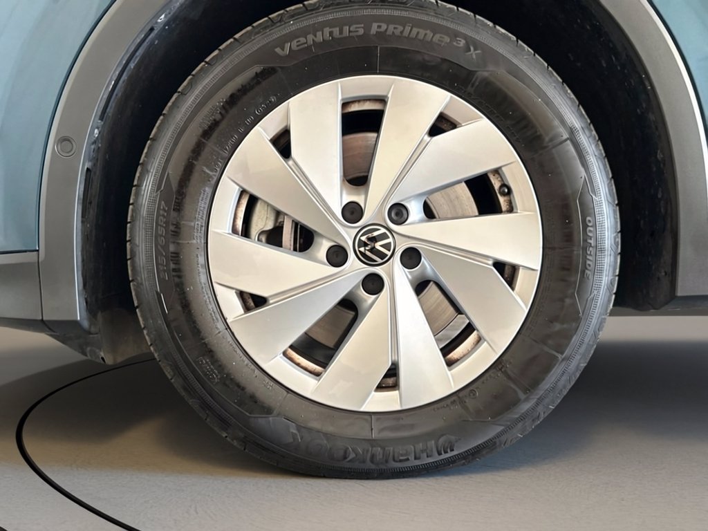 https://cdn-sm.caraffinity.it/images/vehicles/4751906/6/large
