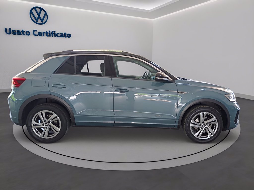 https://cdn-sm.caraffinity.it/images/vehicles/4752593/2/large
