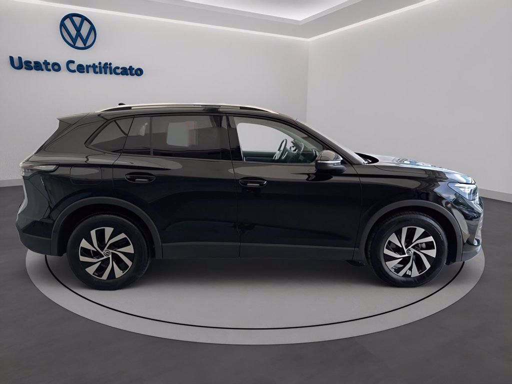 https://cdn-sm.caraffinity.it/images/vehicles/4752597/2/large