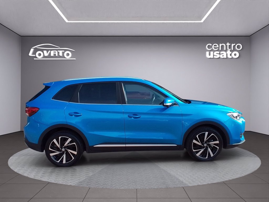 https://cdn-sm.caraffinity.it/images/vehicles/4754700/5/large