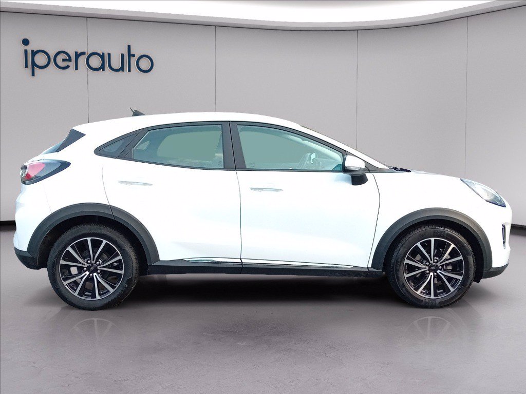 https://cdn-sm.caraffinity.it/images/vehicles/4756510/5/large