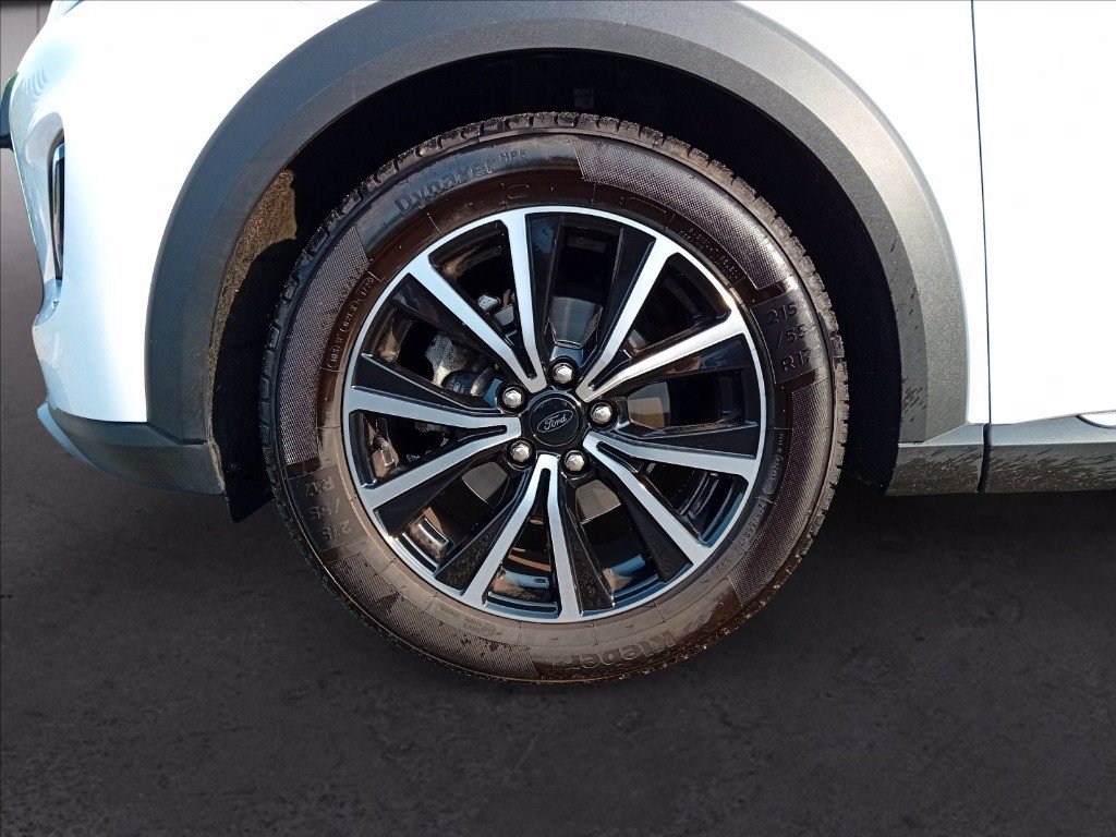 https://cdn-sm.caraffinity.it/images/vehicles/4756510/8/large