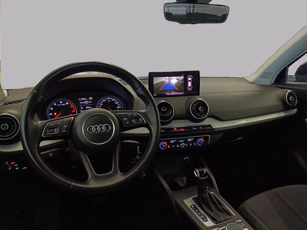 https://cdn-sm.caraffinity.it/images/vehicles/4759333/7/large