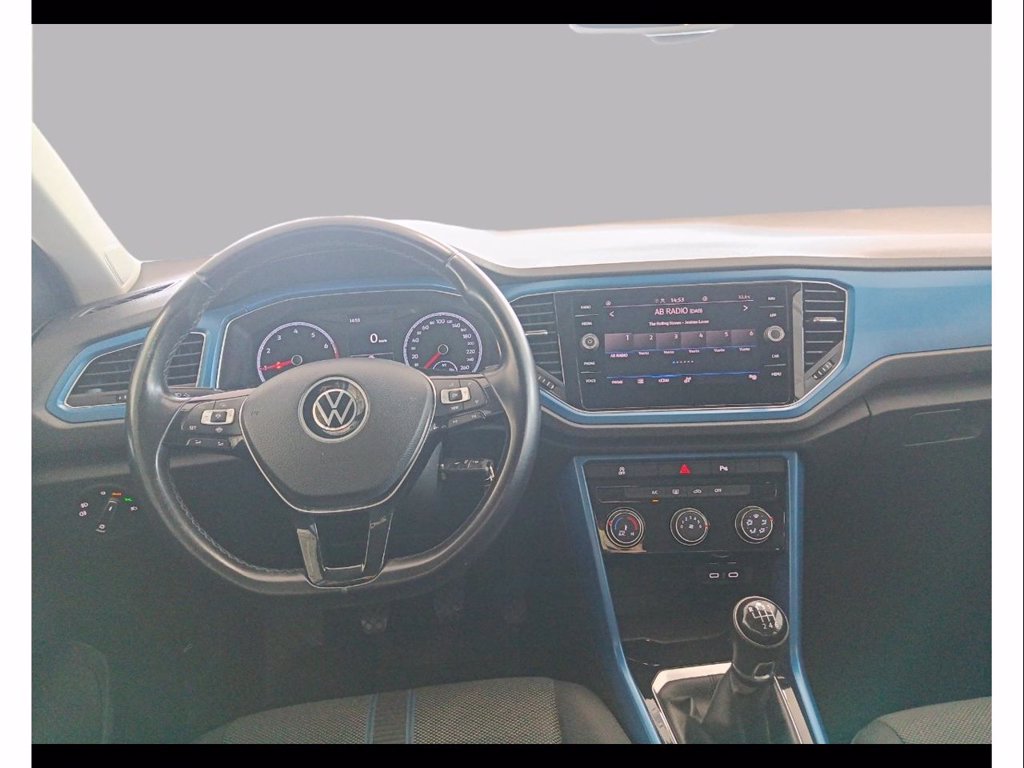 https://cdn-sm.caraffinity.it/images/vehicles/4759337/7/large