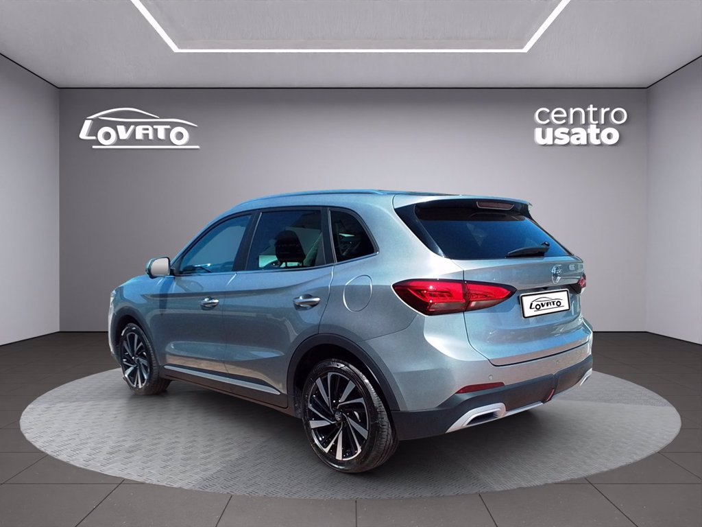 https://cdn-sm.caraffinity.it/images/vehicles/4760202/2/large