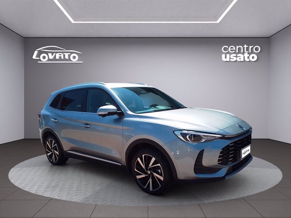 https://cdn-sm.caraffinity.it/images/vehicles/4760202/6/large